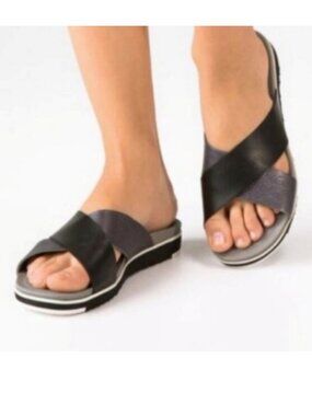 UGG Kari Cross Strap Black & Pewter Gray Platform Sandals Womens Size 6 Leather